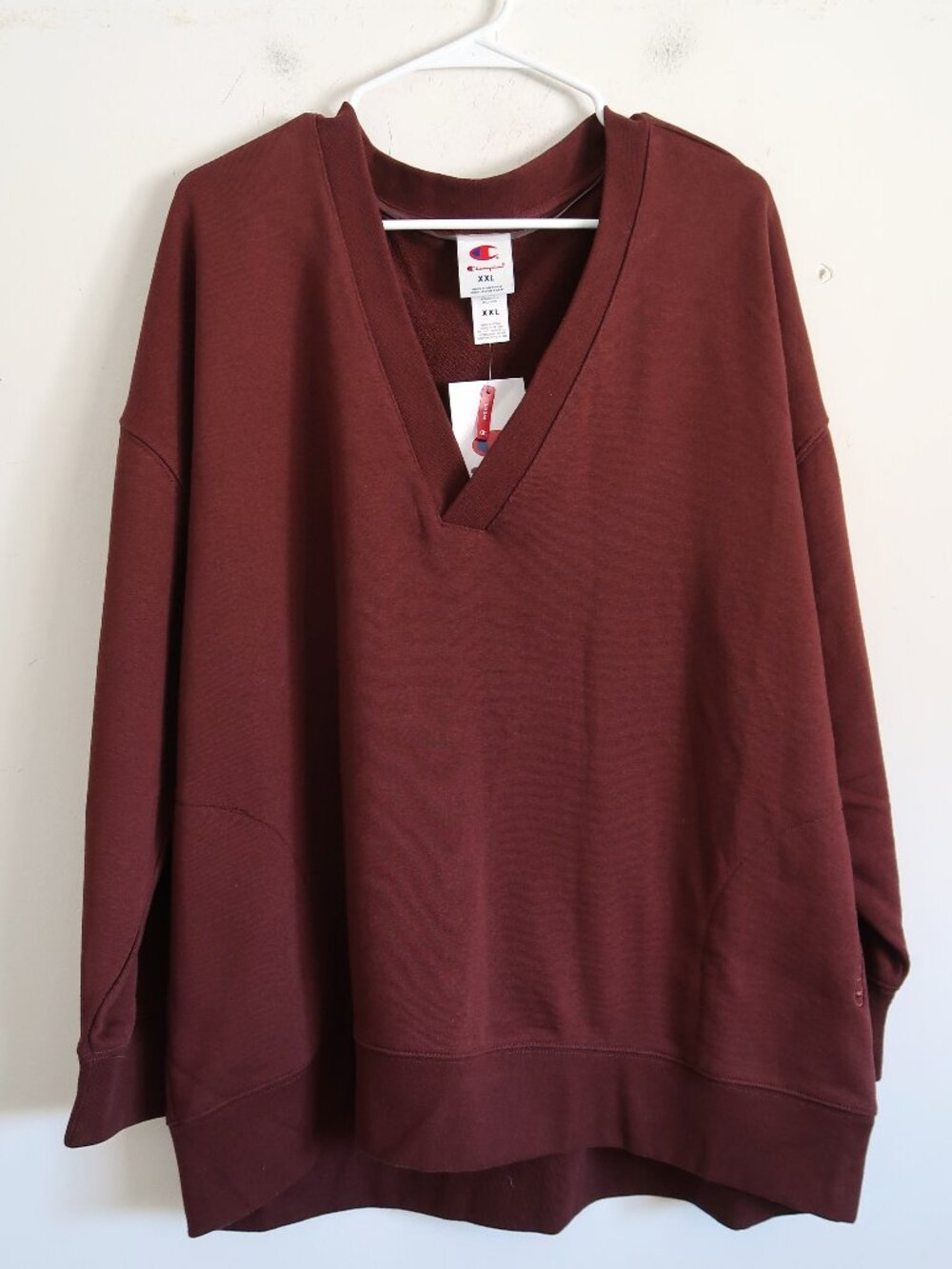 NWT Champion Maroon Pullover V-Neck Sweatshirt - Size XXL